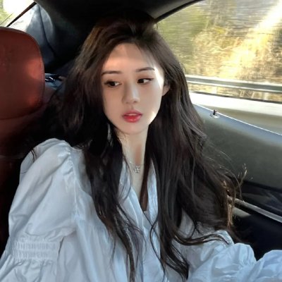 爱在夜色阑珊处